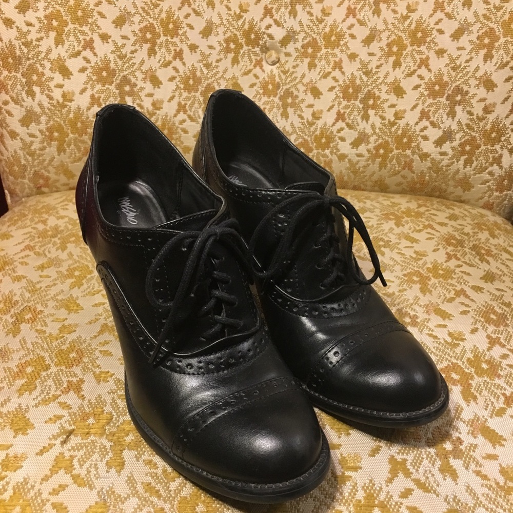 Mossimo heel booties